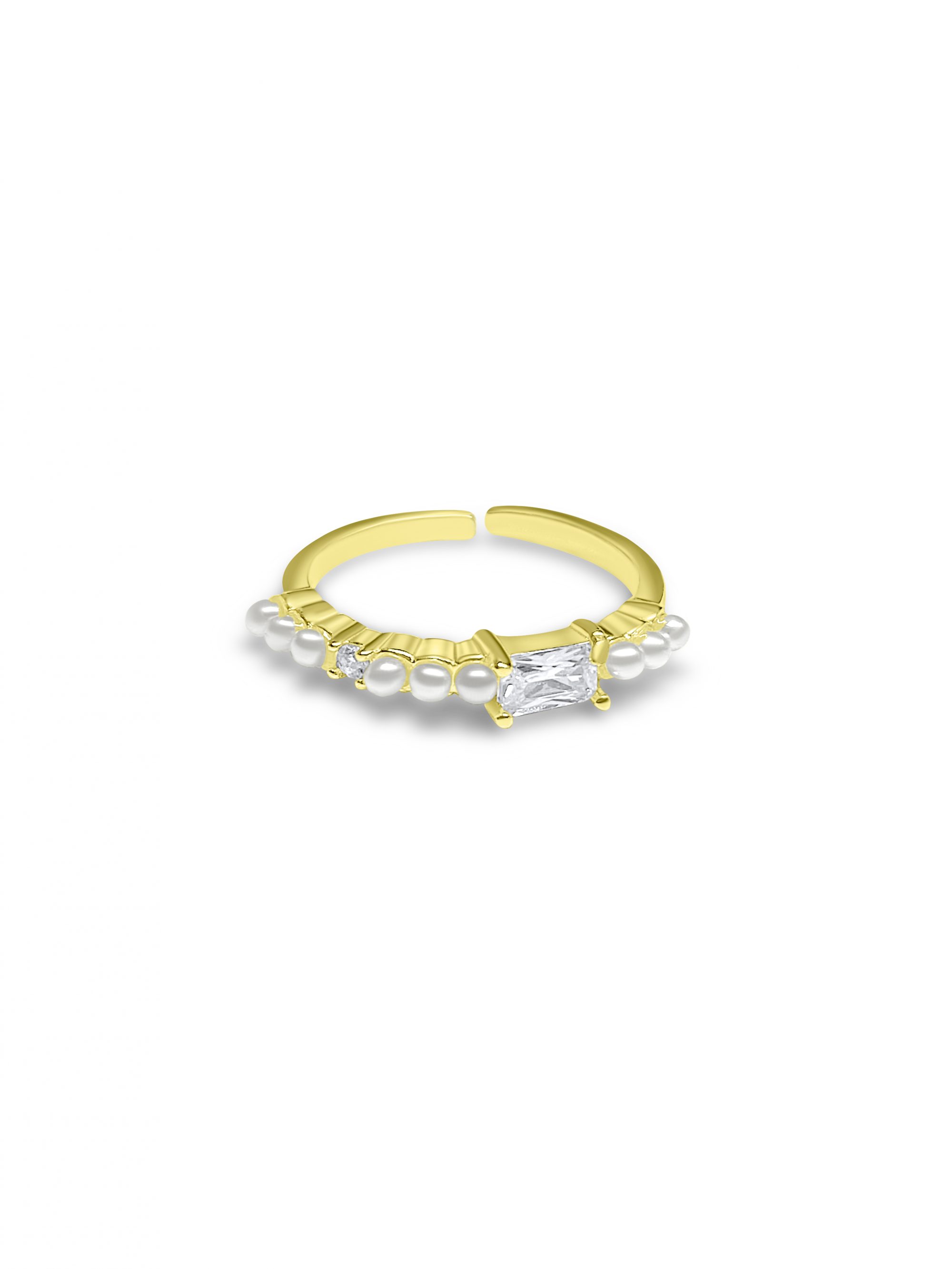 Gold plated ring with pearls and zircon stones