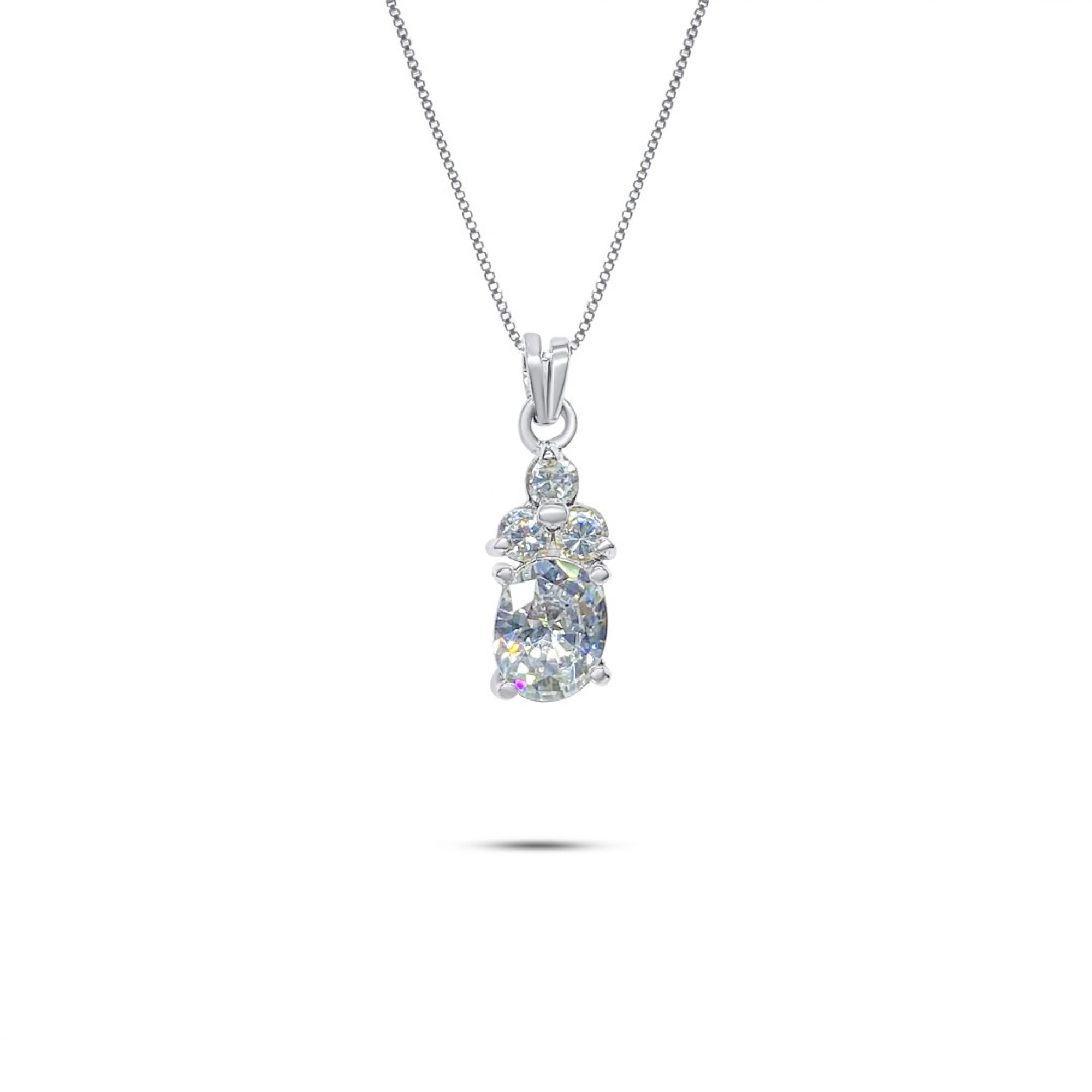 Necklace with zircon stones