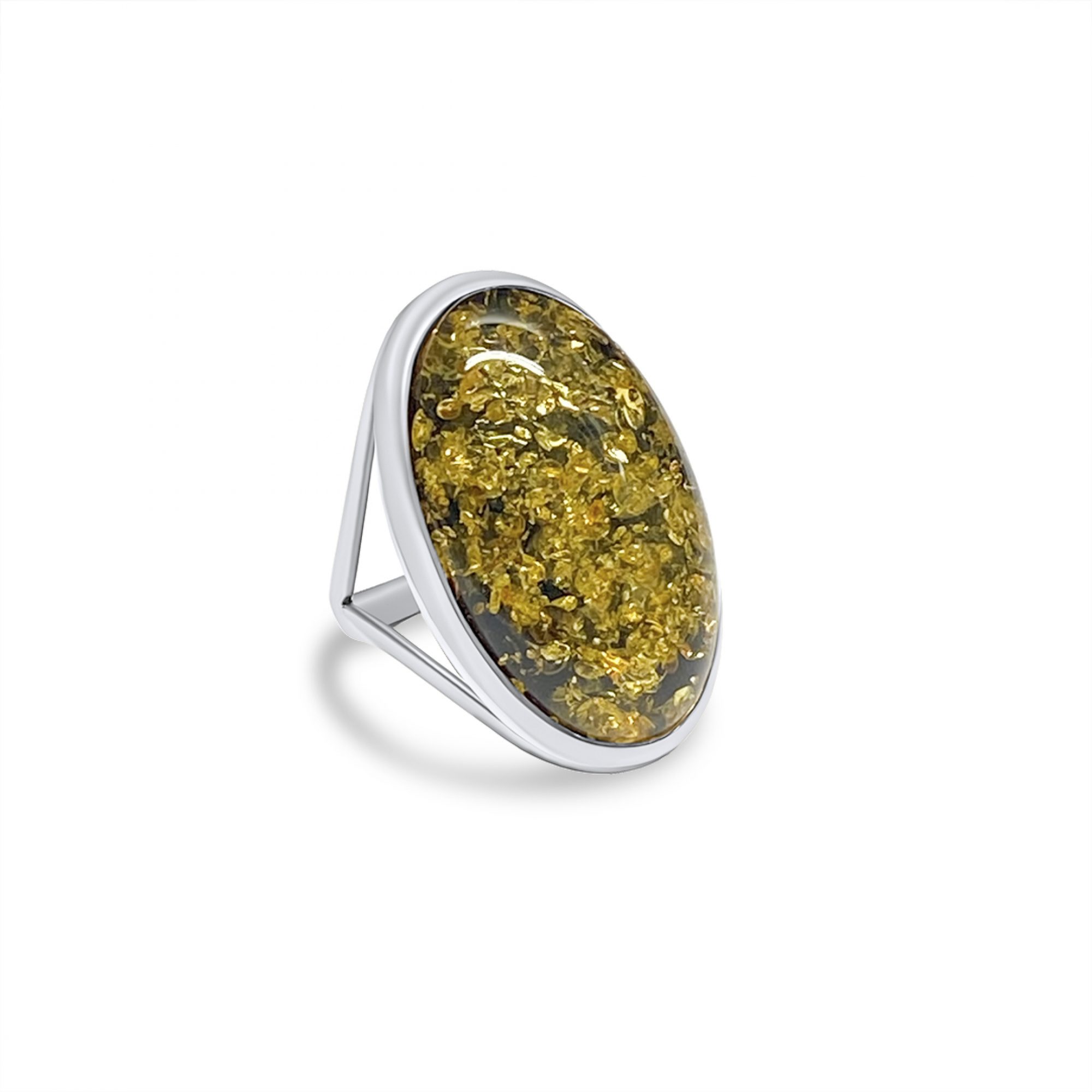 Ring with amber