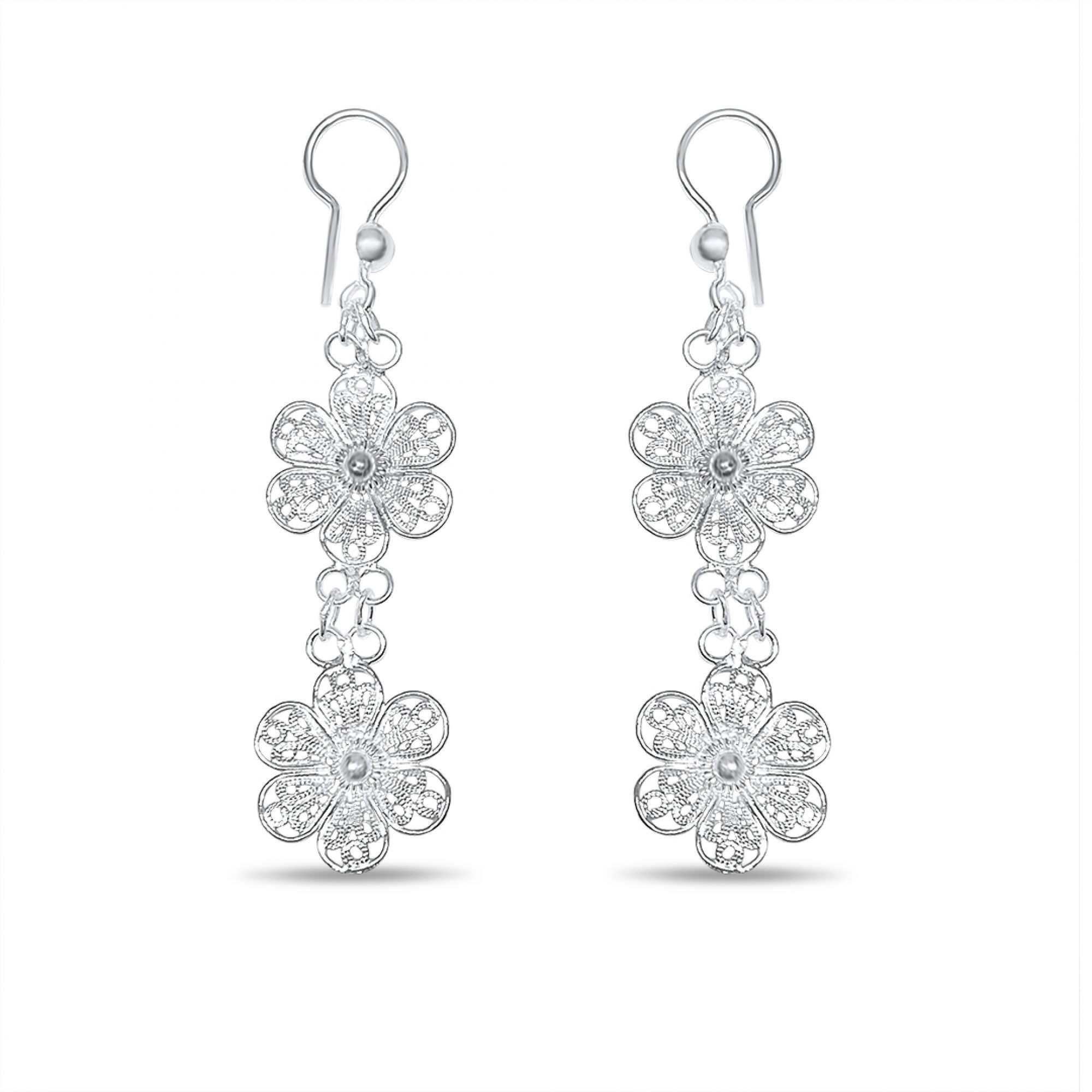 Filigree dangle earrings