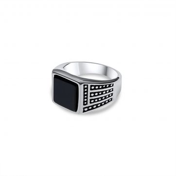 petsios Steel ring with black stone